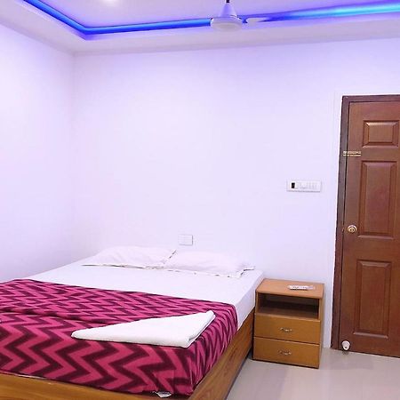 Hotel Phils' Residency & Banquets Kochi Exterior foto