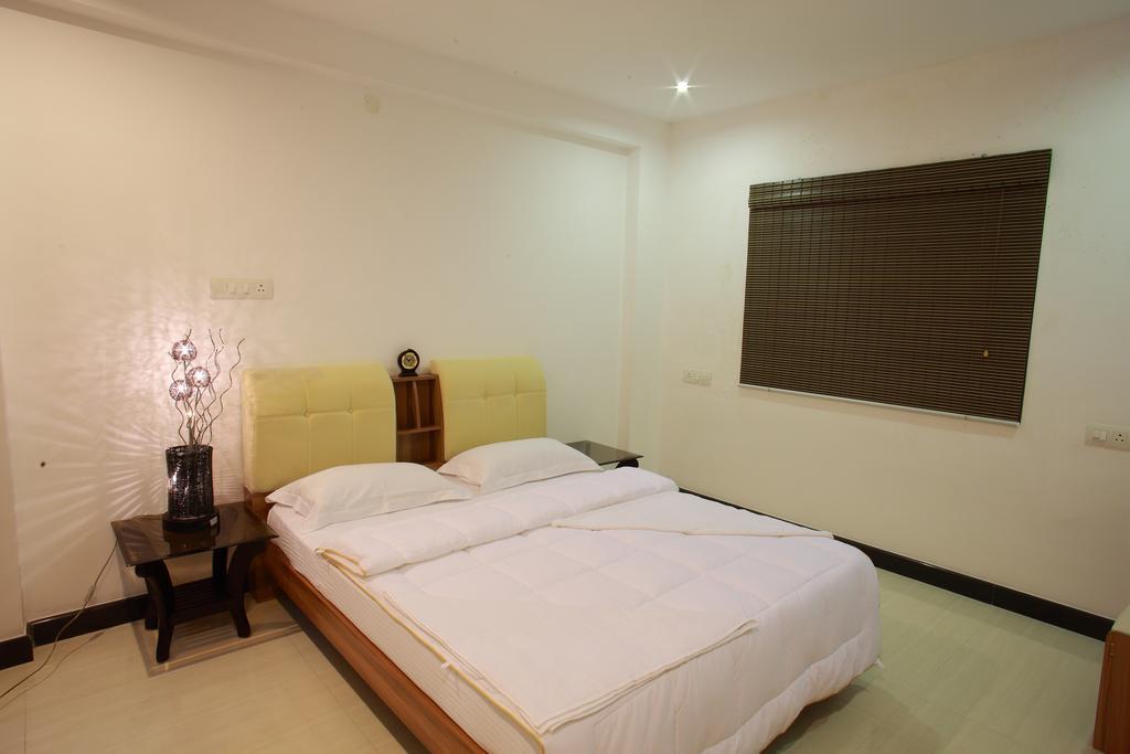 Hotel Phils' Residency & Banquets Kochi Zimmer foto