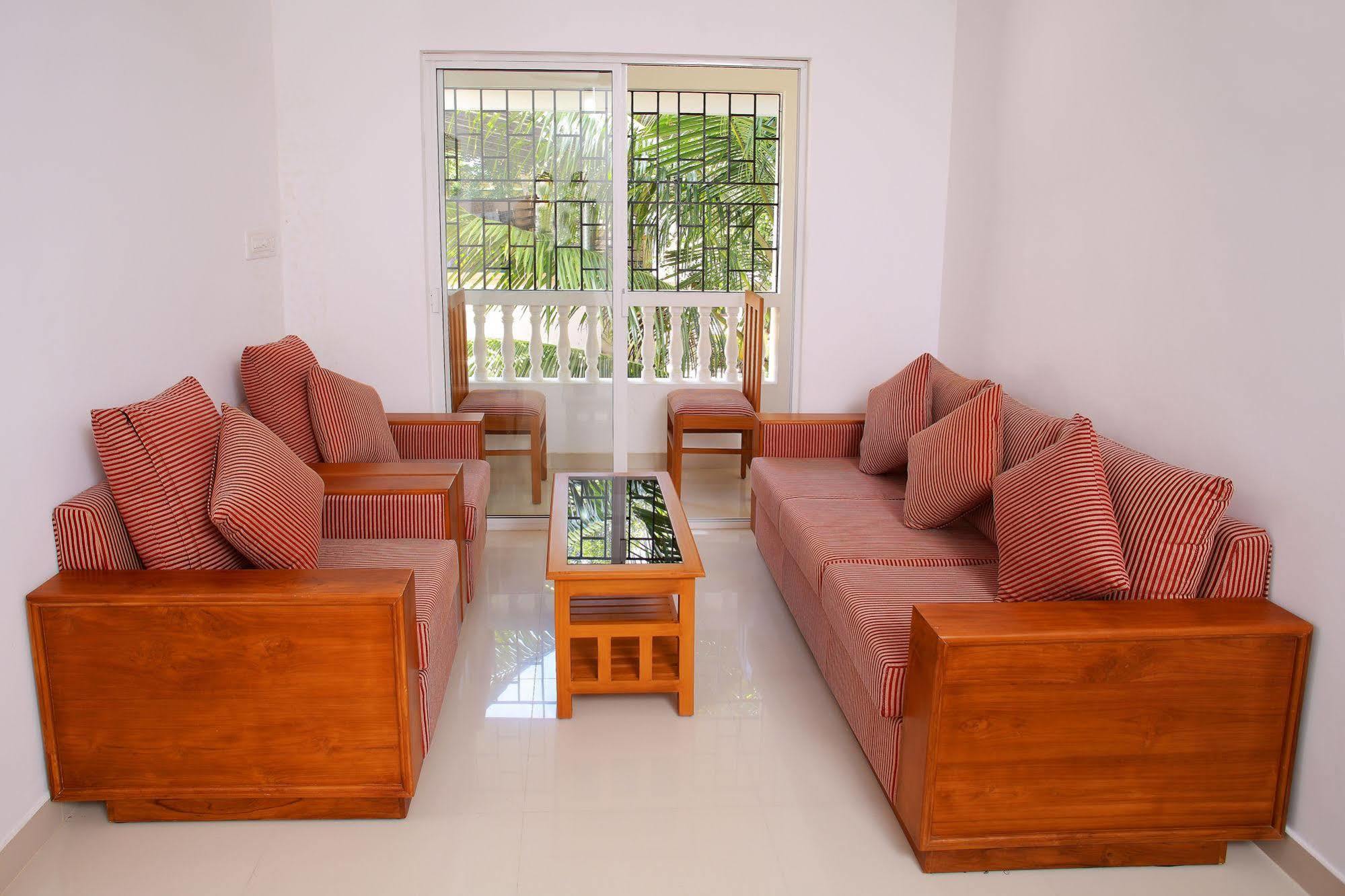 Hotel Phils' Residency & Banquets Kochi Exterior foto